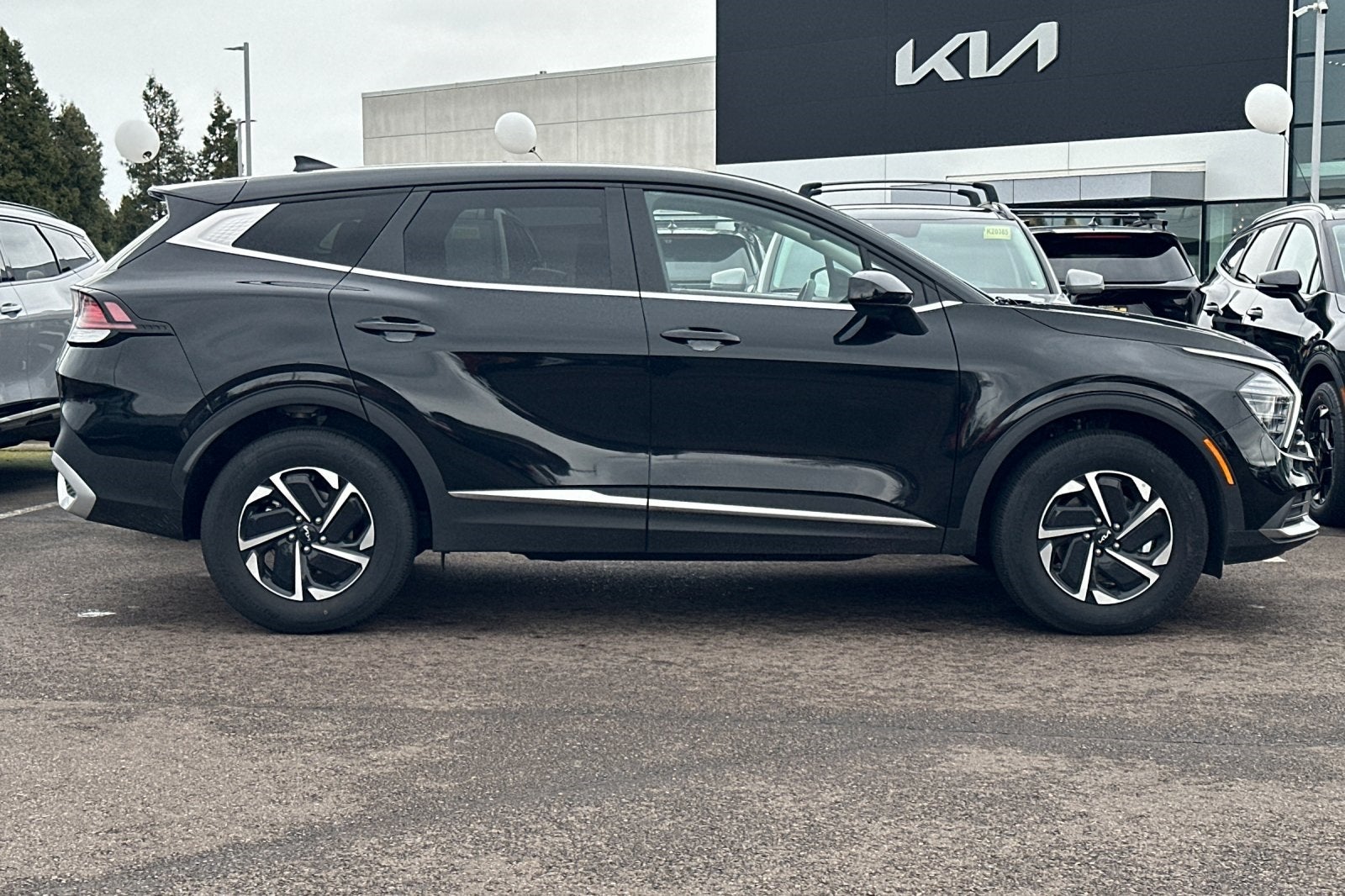 2025 Kia Sportage Hybrid LX