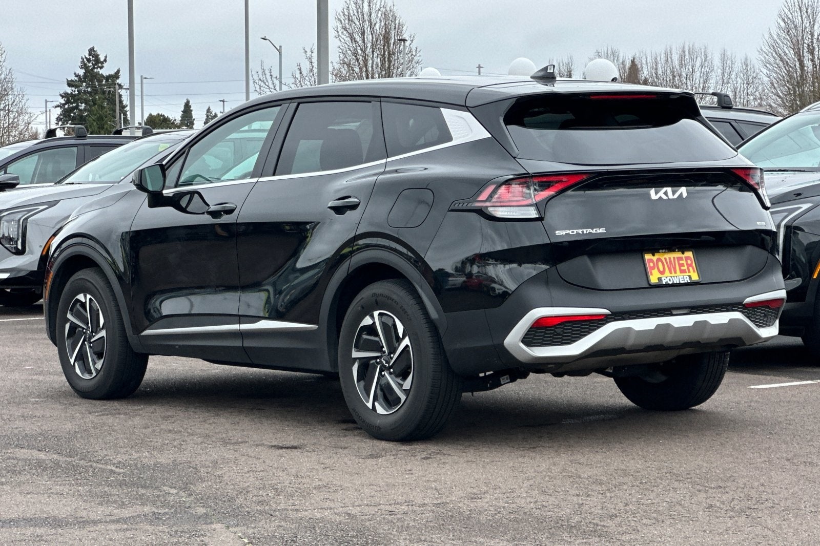 2025 Kia Sportage Hybrid LX