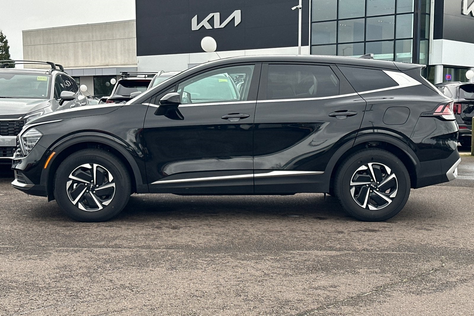 2025 Kia Sportage Hybrid LX