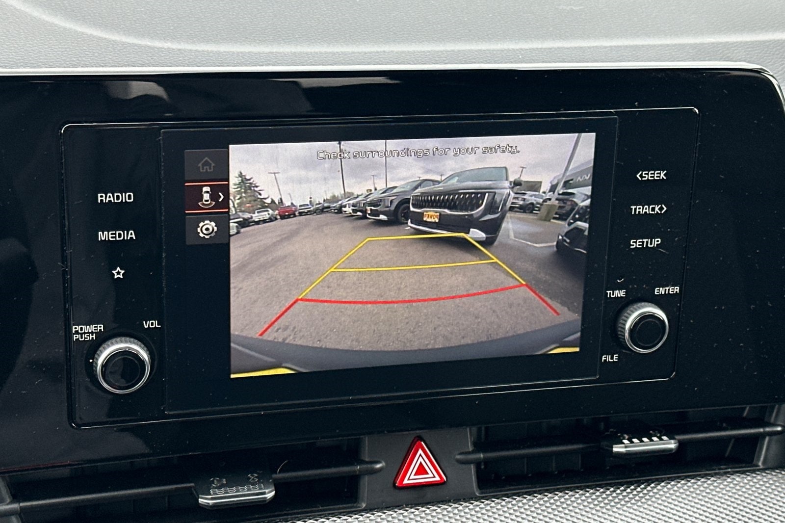 2025 Kia Sportage Hybrid LX