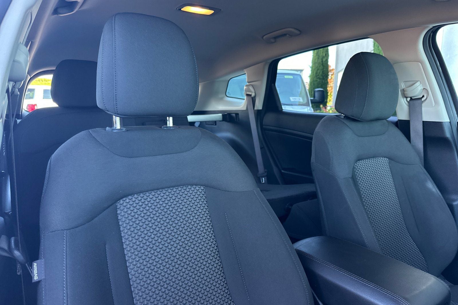 2024 Kia Sportage Hybrid LX
