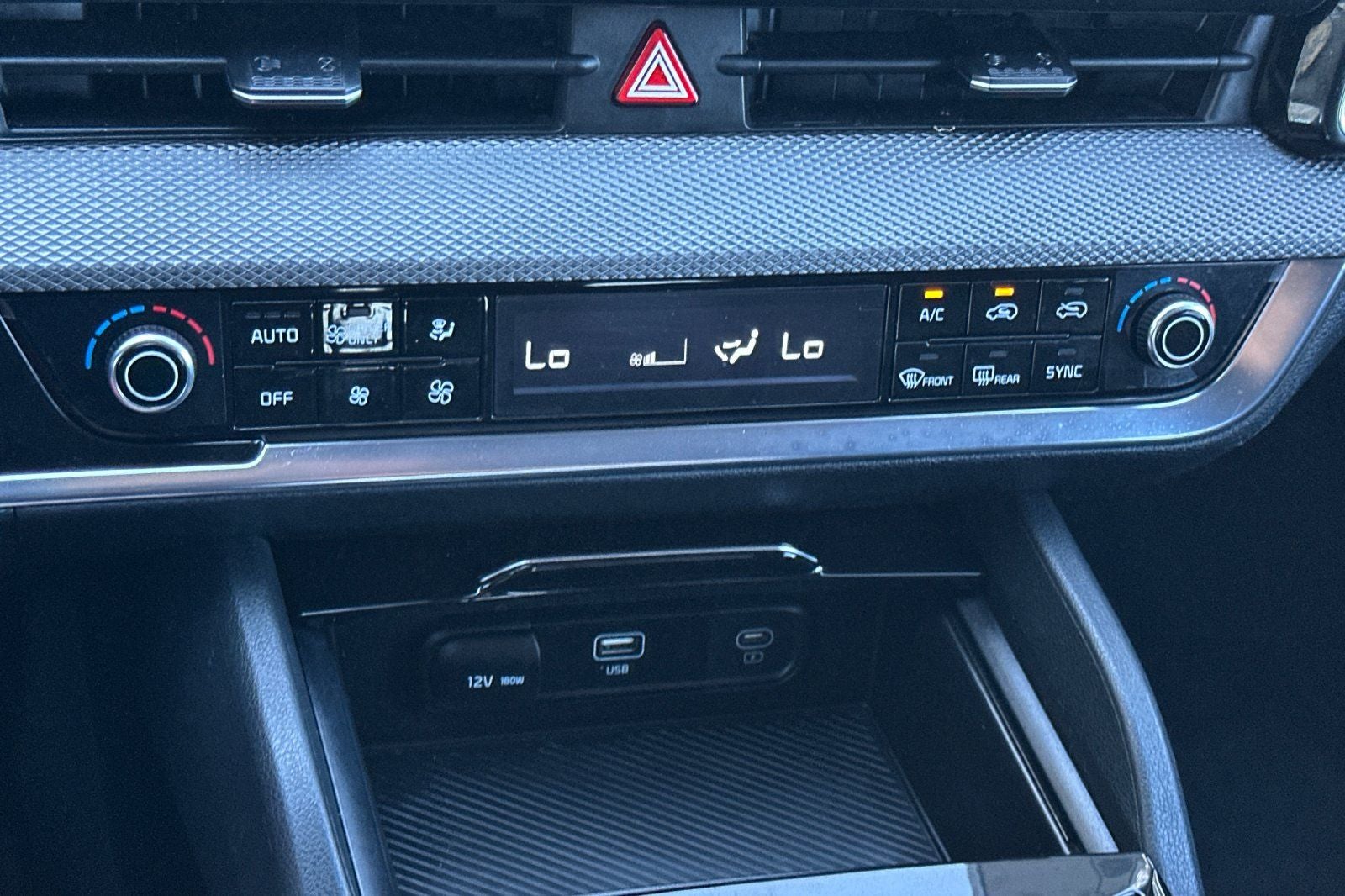 2024 Kia Sportage Hybrid LX