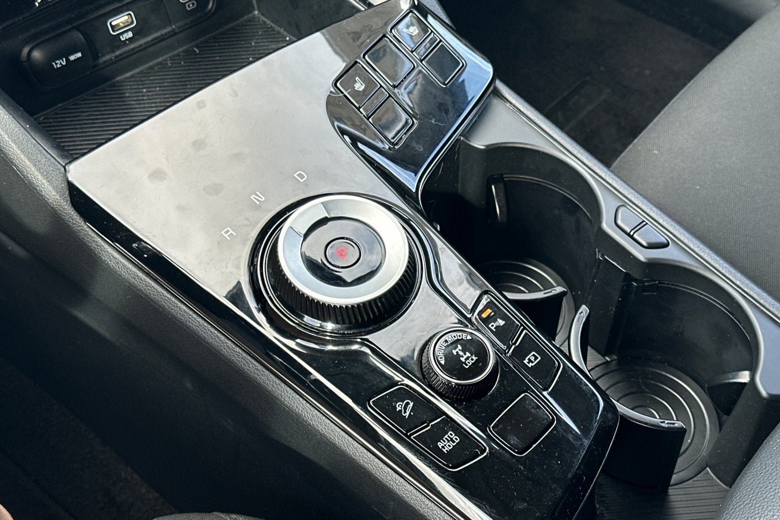 2025 Kia Sportage Hybrid LX