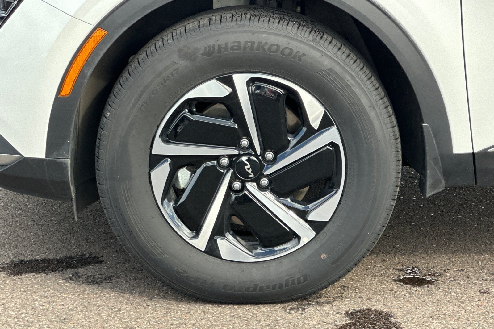 2025 Kia Sportage Hybrid LX