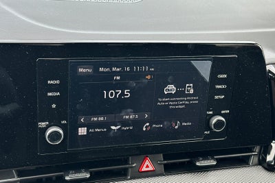 2025 Kia Sportage Hybrid LX