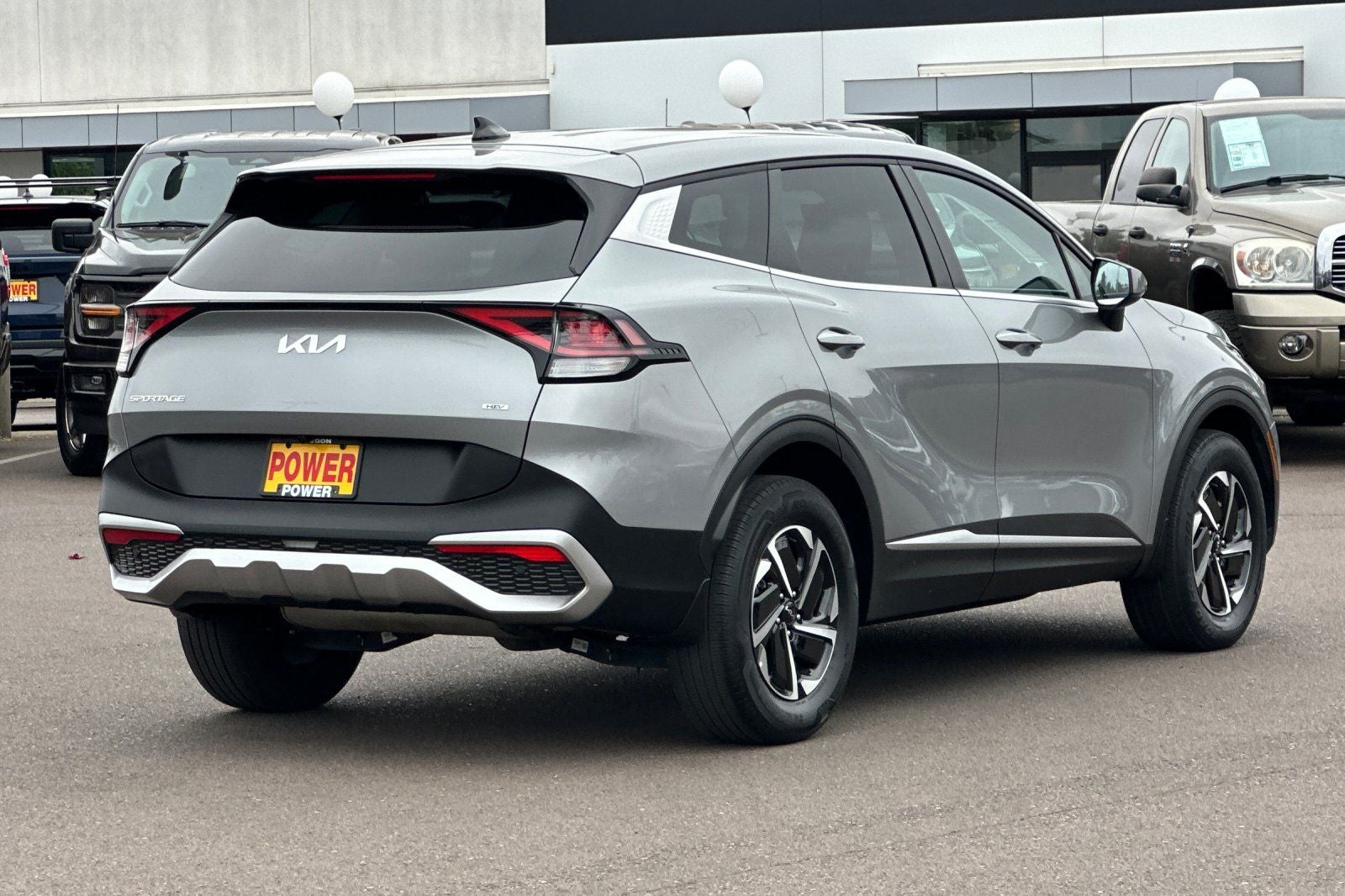 2025 Kia Sportage Hybrid LX