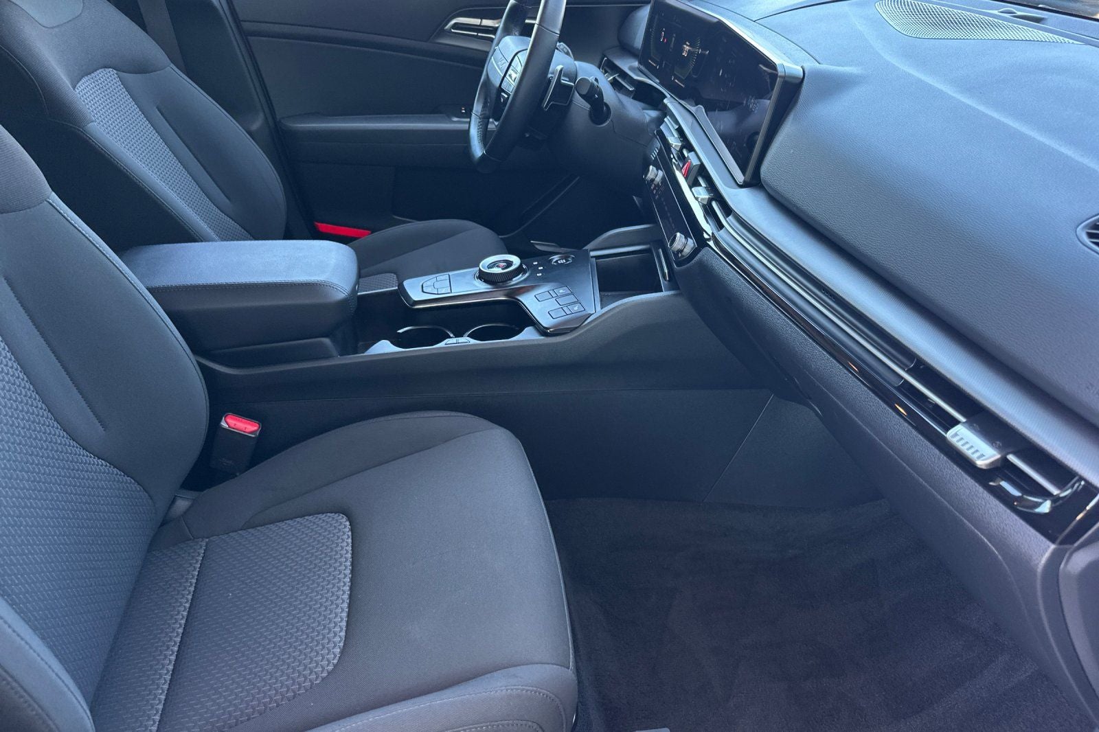 2026 Kia Sportage Hybrid S