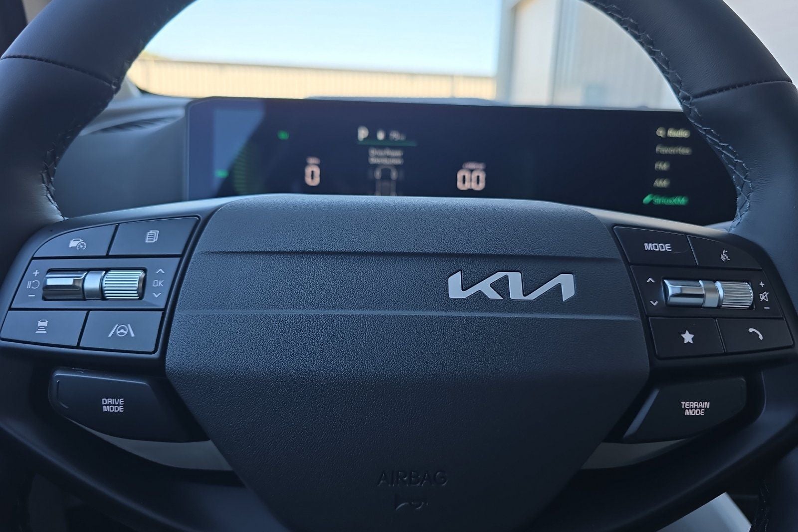 2027 Kia Sportage Hybrid EX