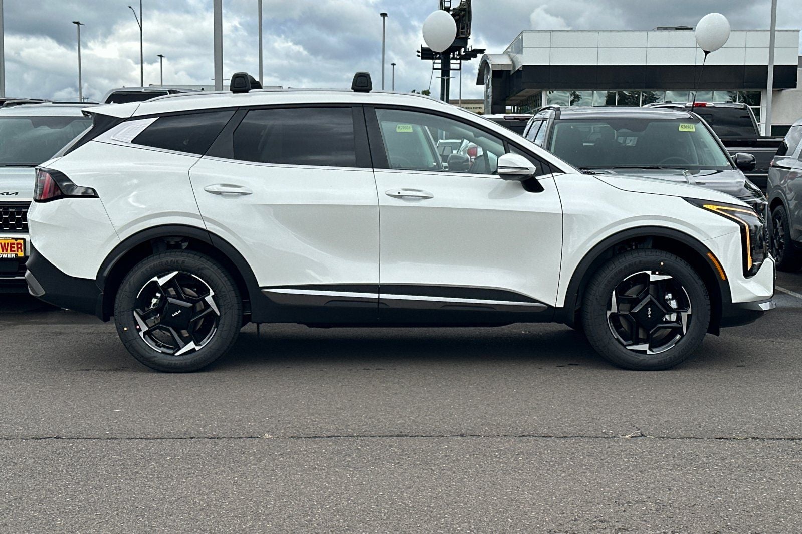 2026 Kia Sportage Hybrid EX
