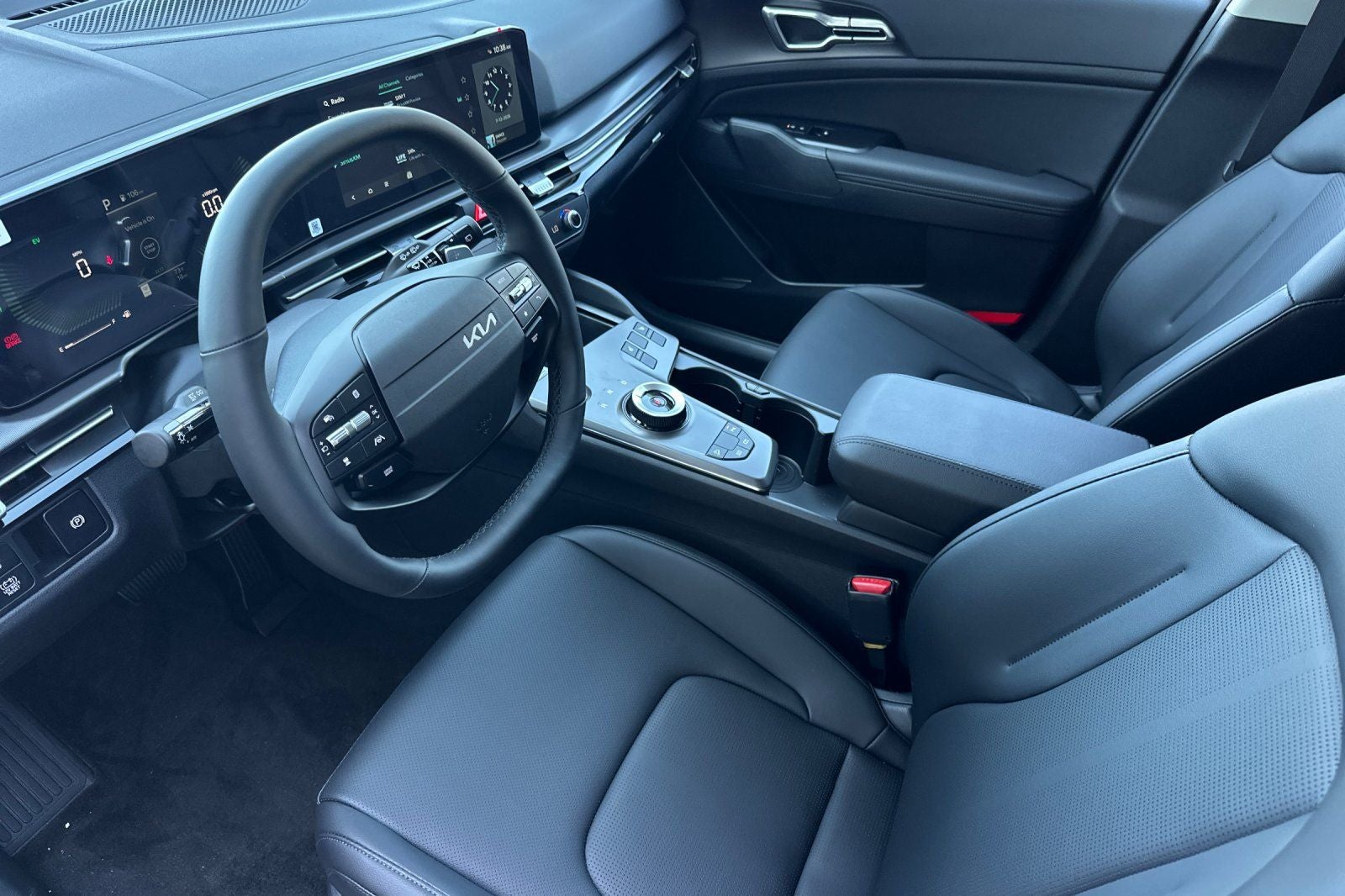 2027 Kia Sportage EX