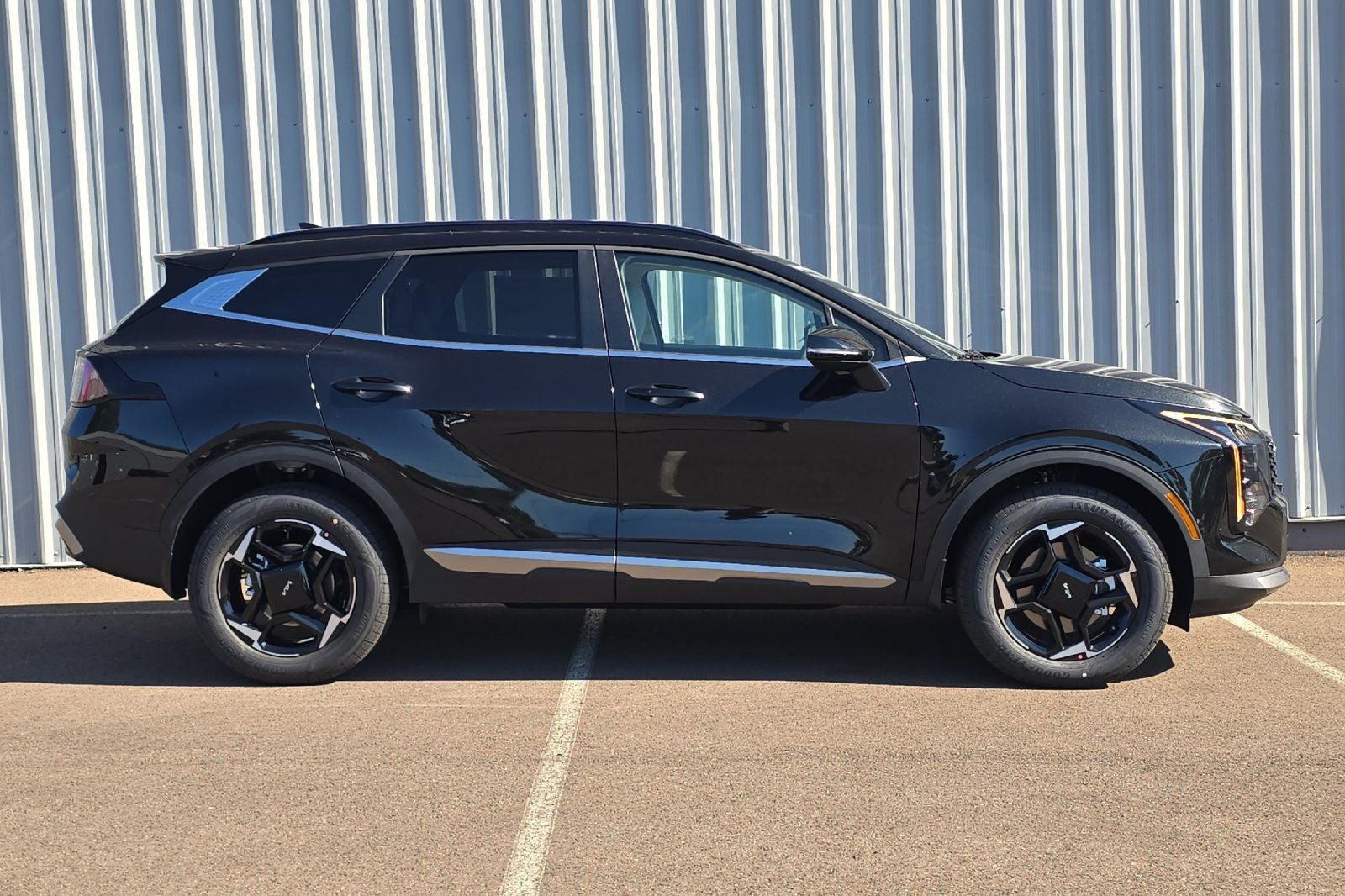 2027 Kia Sportage Hybrid EX