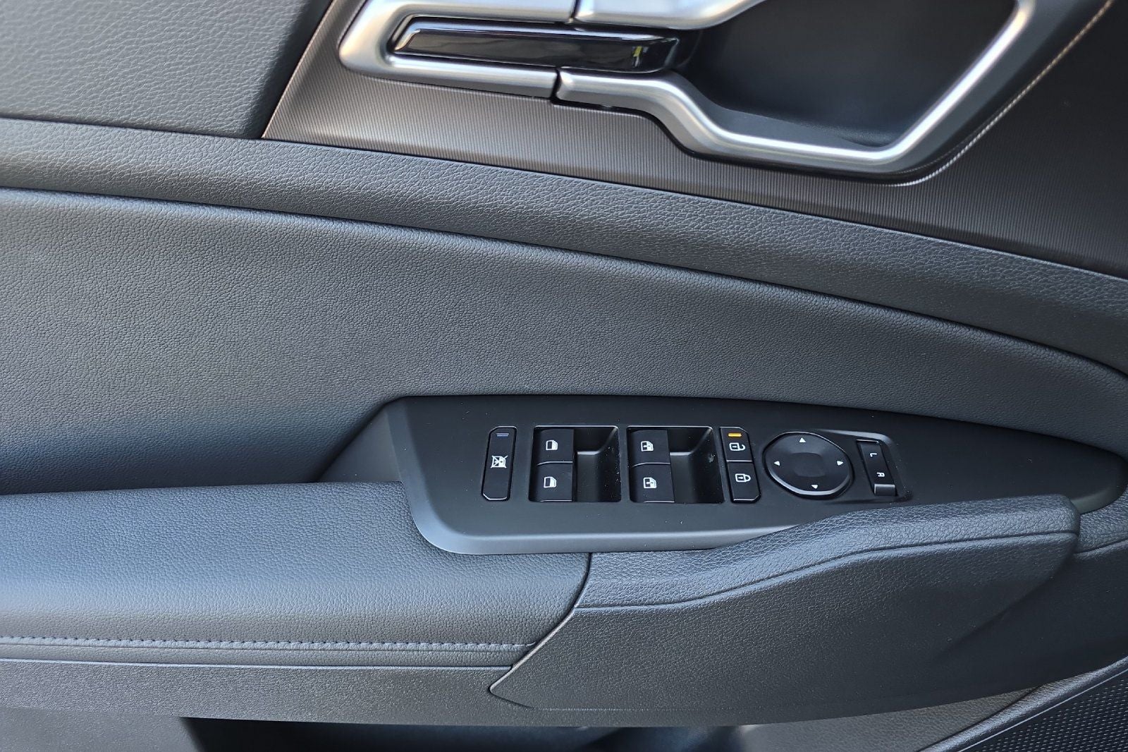 2027 Kia Sportage Hybrid EX