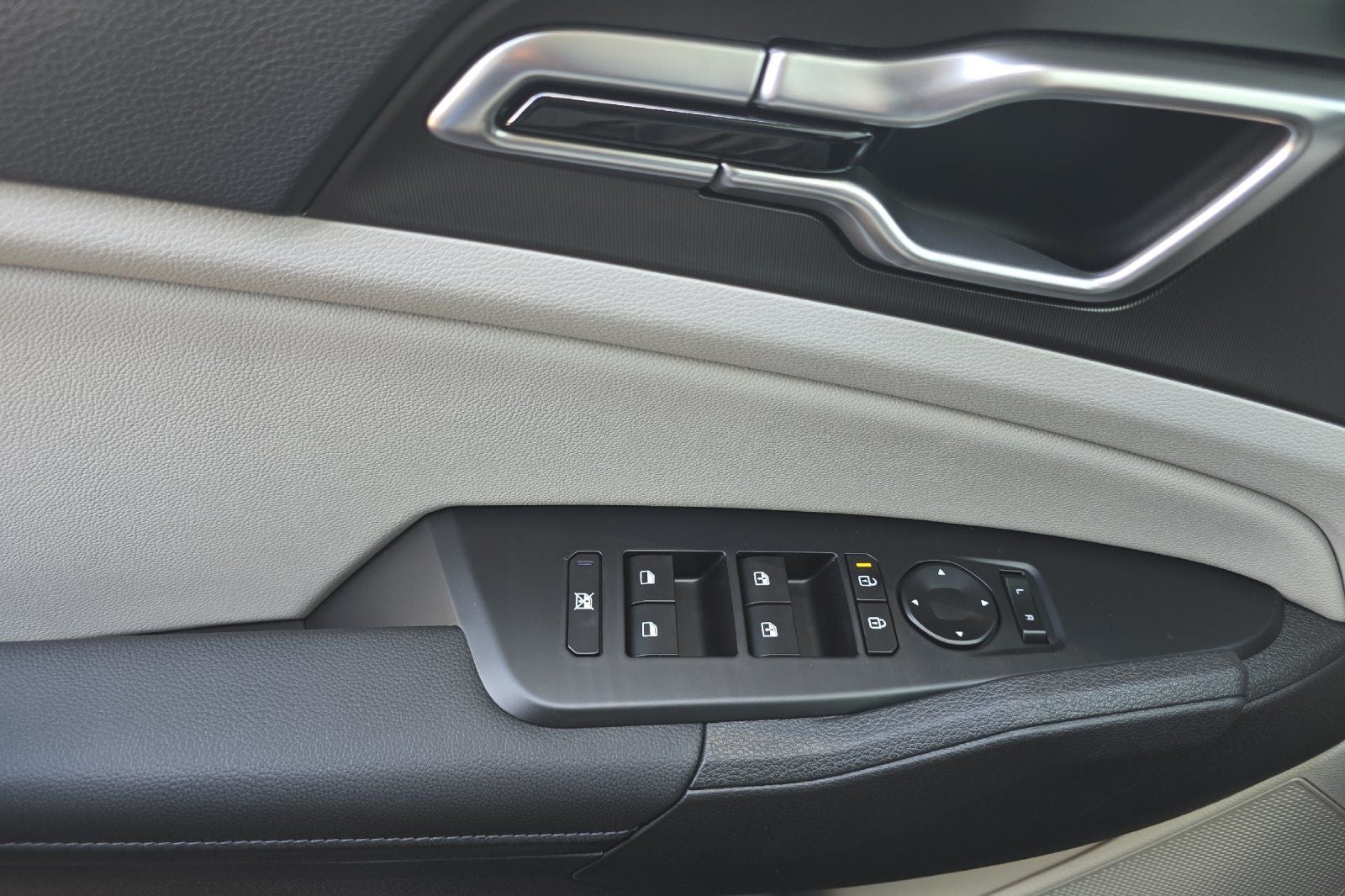 2027 Kia Sportage Hybrid EX