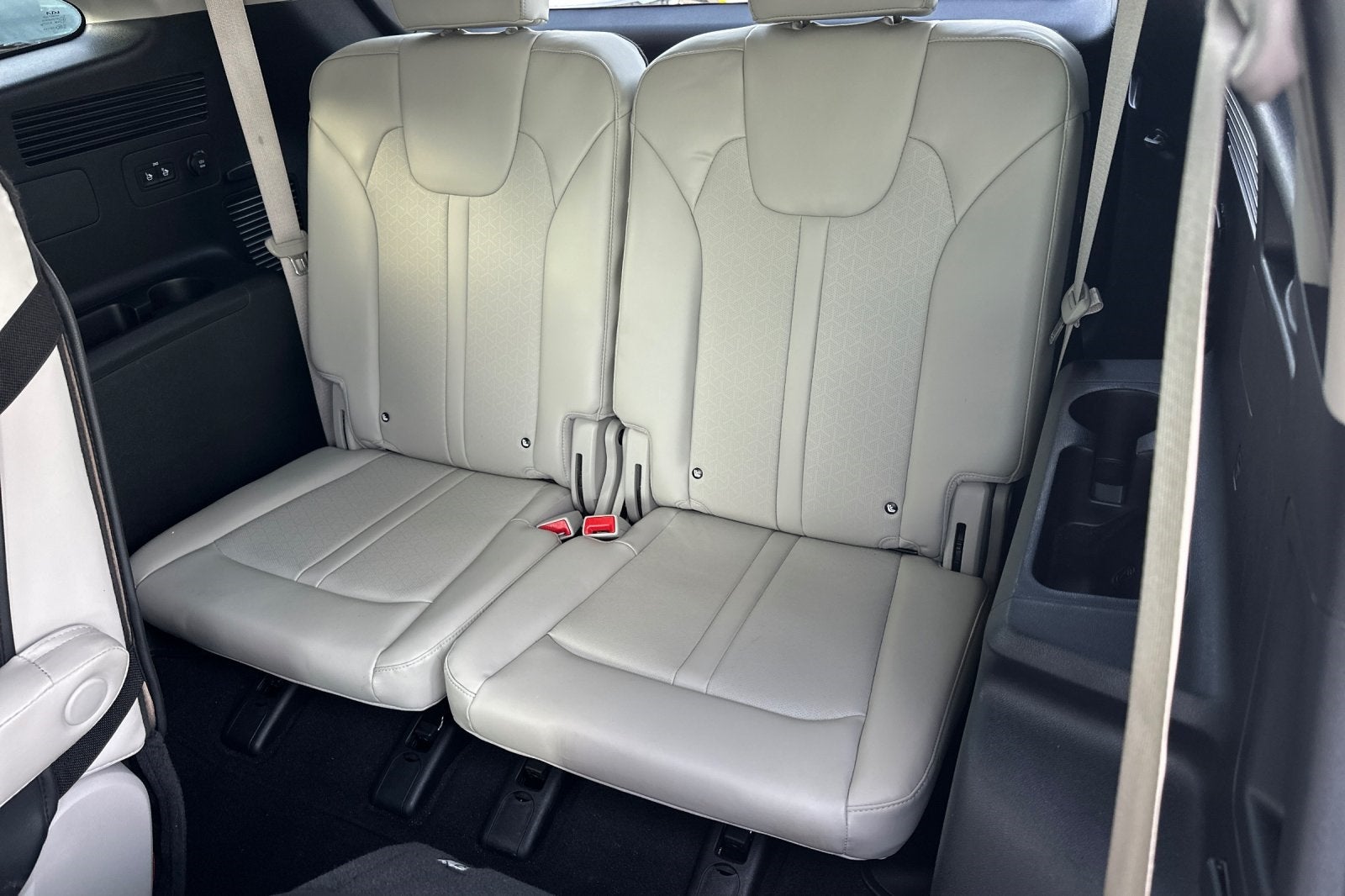 2022 Kia Sorento Hybrid S