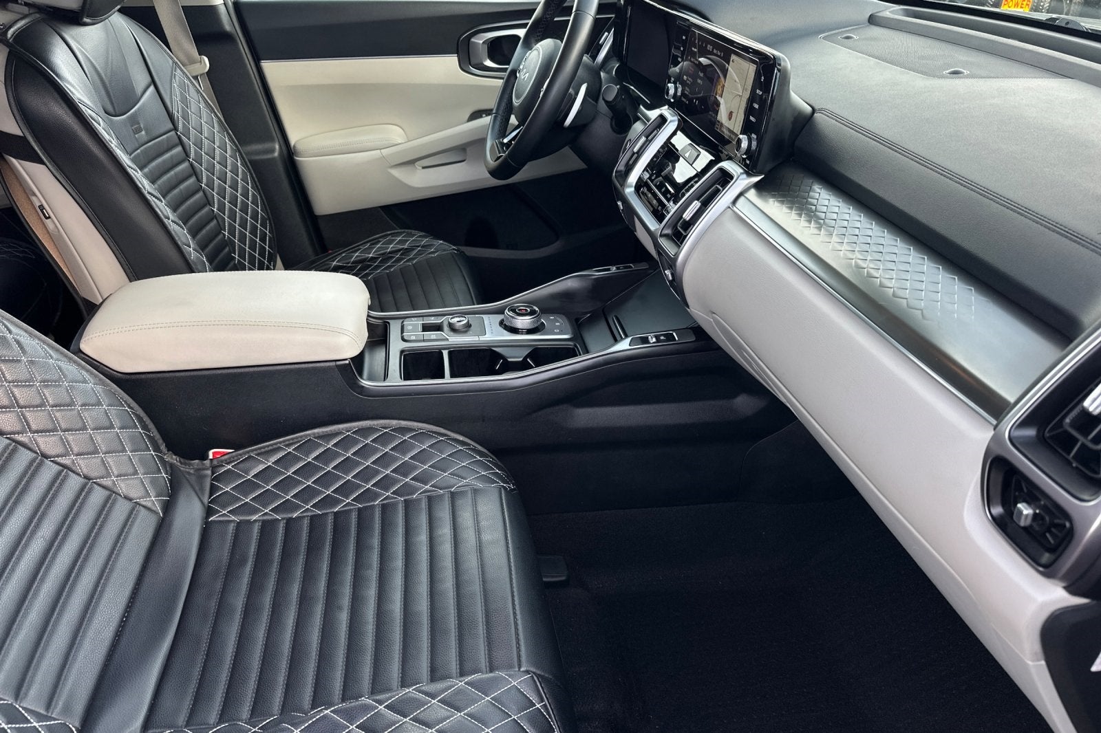 2022 Kia Sorento Hybrid S