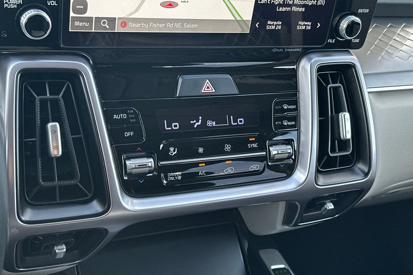 2022 Kia Sorento Hybrid S