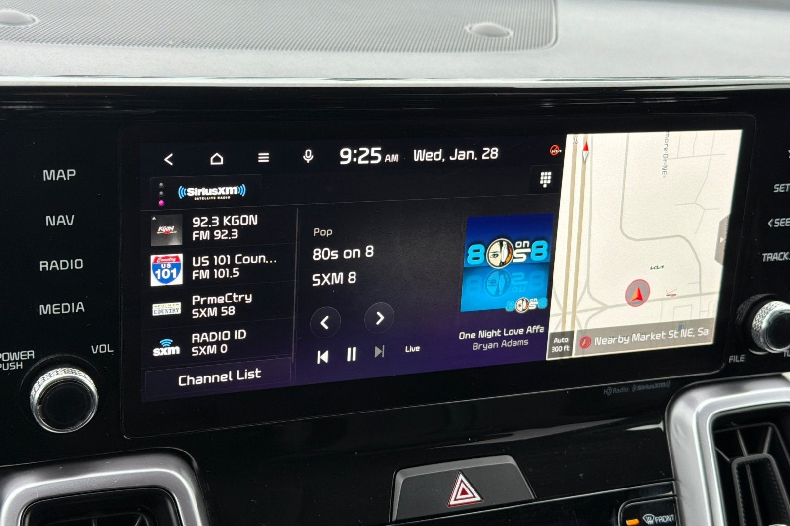 2023 Kia Sorento Hybrid EX