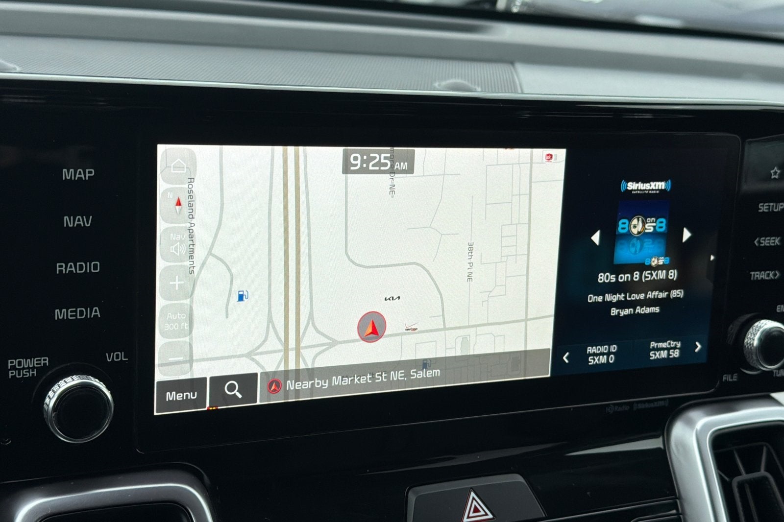 2023 Kia Sorento Hybrid EX