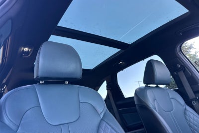 2025 Kia Sorento Plug-In Hybrid SX Prestige