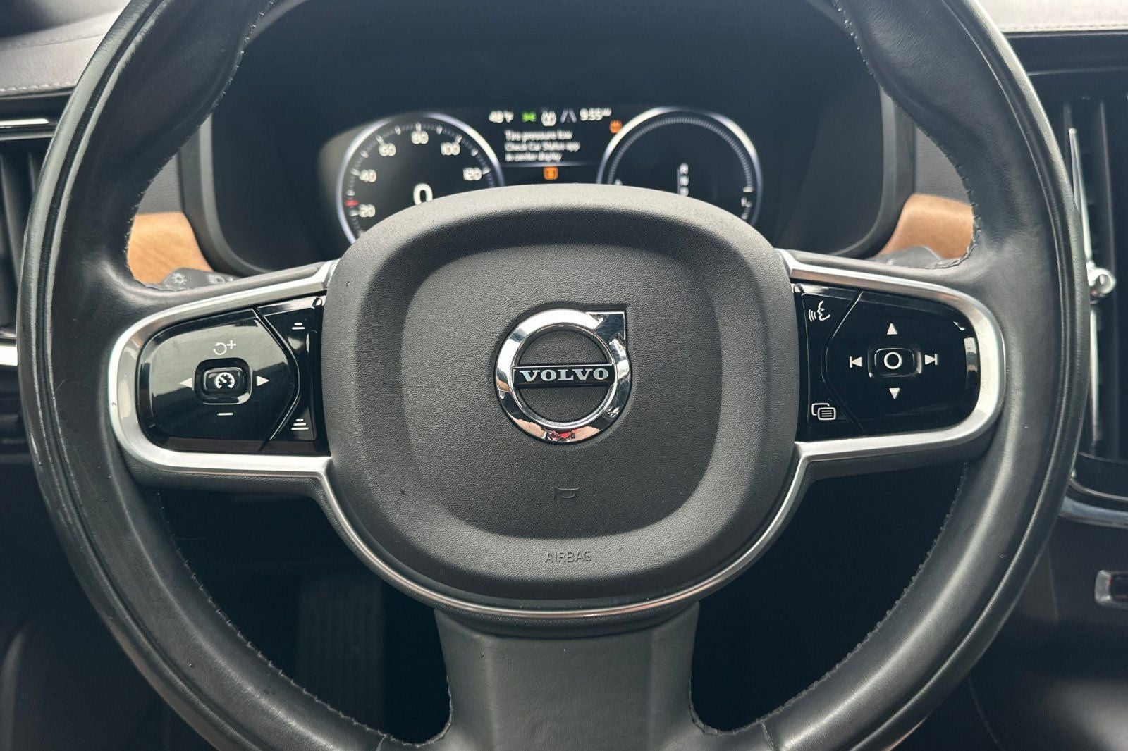 2018 Volvo S90 Hybrid T8 Inscription