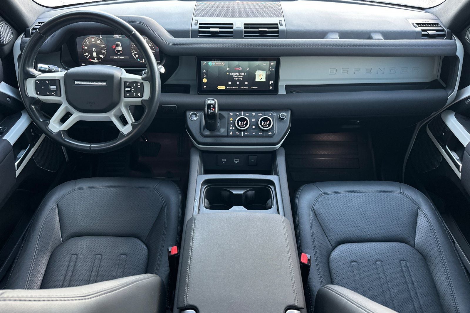 2022 Land Rover Defender 110 S