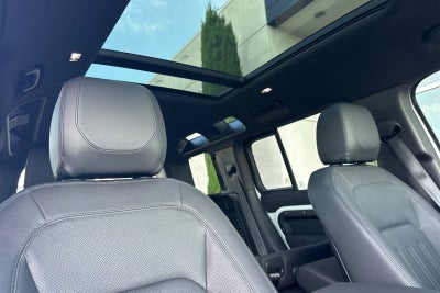 2022 Land Rover Defender 110 S