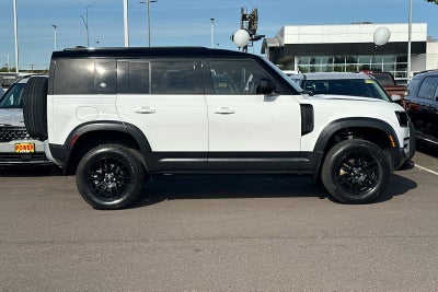 2022 Land Rover Defender 110 S