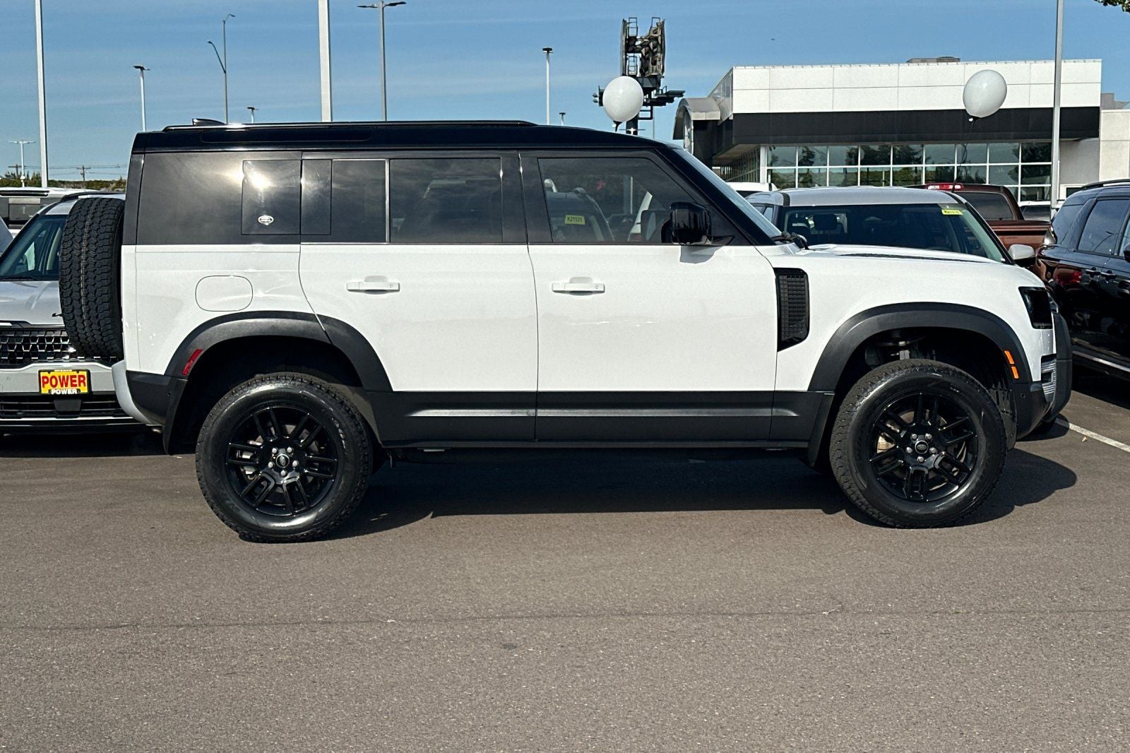 2022 Land Rover Defender 110 S