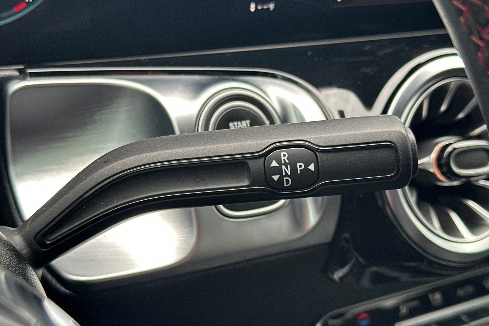 2023 Mercedes-Benz GLB GLB 250