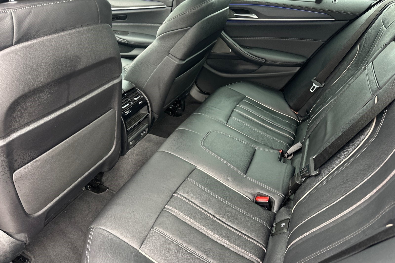 2023 BMW 5 Series M550i xDrive