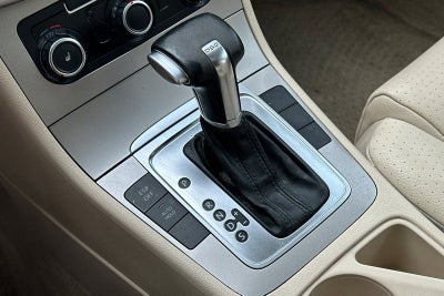 2010 Volkswagen Passat Komfort