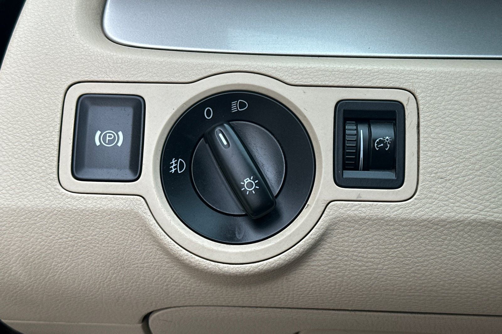2010 Volkswagen Passat Komfort